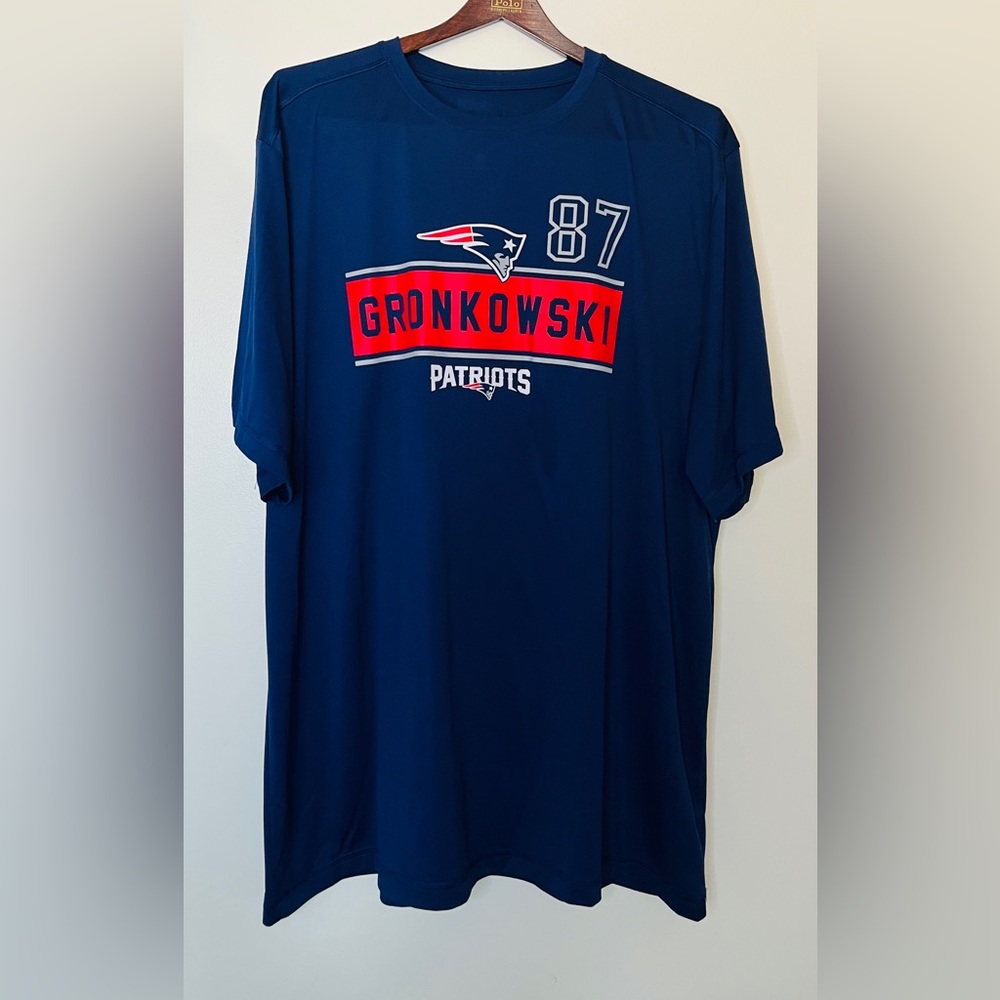 New England Patriots T-Shirt Men’s 2XL Navy Rob Gronkowski #87 NFL Team Apparel